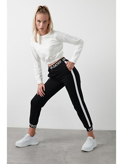 Lela Pamuklu Regular Fit Şerit Detaylı Cepli Eşofman Altı 5862856 - S000000114-19351