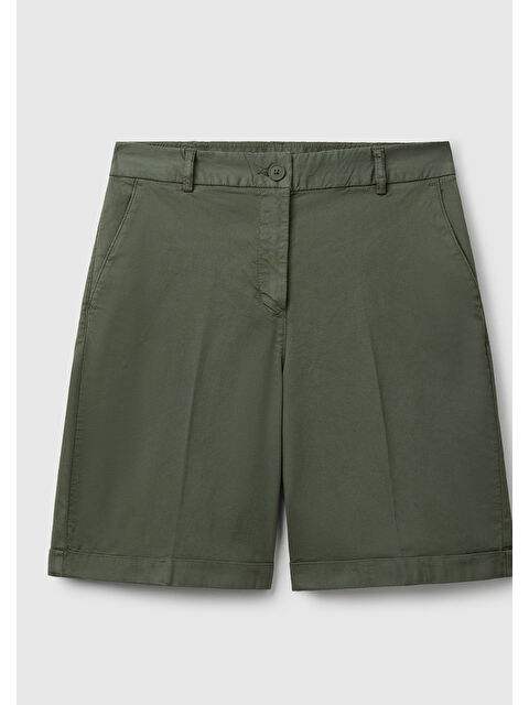 United Colors Of Benetton Kadın Haki Pamuk Karışımlı Önü Düğmeli Regular Fit Bermuda Şort - S000517665-18547