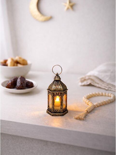 Parti Adresi Ramazan Dekoratif Mini Kandil  – Asılabilir Eskitme Detaylı Fener Pilli LED Işıklı Altın 10 cm - S000514449-20076