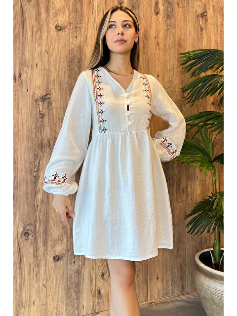 Gülseli Ön Düğmeli Nakışlı Elbise - S000289575-19966