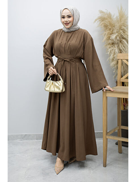 Tesettür Dünyası Çift Bağlamalı Pensli Elbise TSD260185 Kahverengi