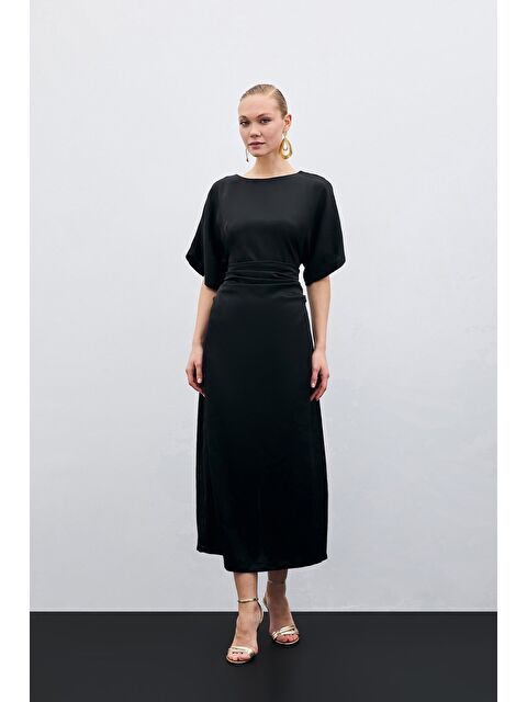 SATEEN Büzgü Detaylı Krep Saten Elbise - Siyah - S000363360-19351