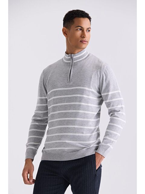 JAKAMEN Gri Slim Fit Yarım Balıkçı Triko Kazak - S000495781-20600