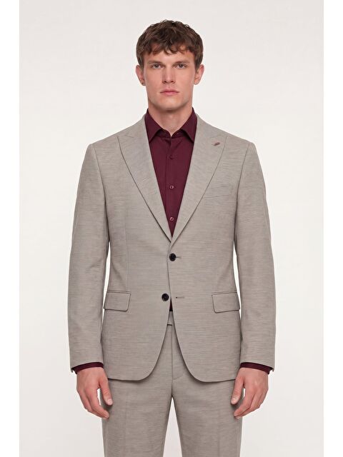 Sabri Özel Giotelli Erkek Bej Dar Kesim Slim Fit Viskon Klasik Yaka 6 Drop Takım Elbise