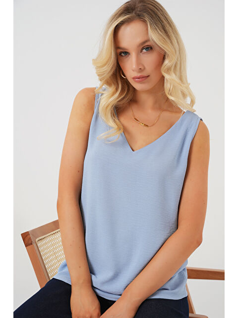 Bigdart V Yaka Sıfır Kol Bluz 950 - Mavi - S000377798-17234