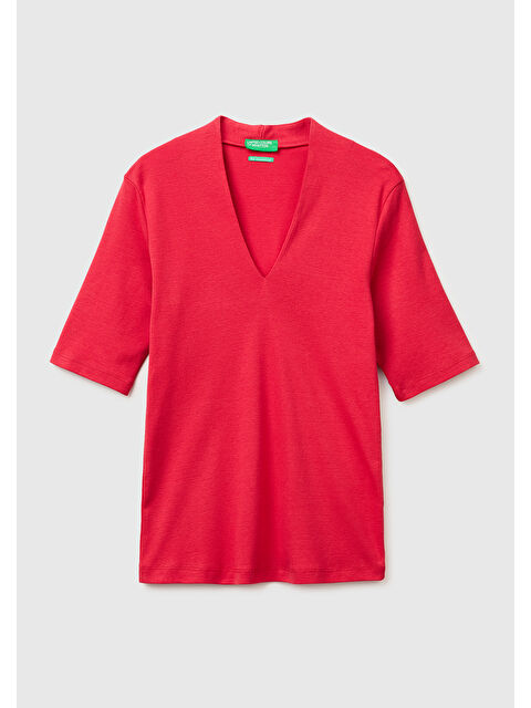 United Colors Of Benetton Kadın Kırmızı %100 Pamuk Yarım Kollu Derin V Yaka T-Shirt - S000517696-20045