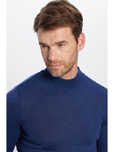 TUDORS Erkek Standart Fit Normal Kesim Yarım Balıkçı Yaka Düz Lacivert Triko Kazak