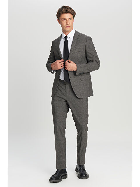 Altınyıldız Classics Erkek Kahve-Gri Slim Fit Dar Kesim Mono Yaka Kazayağı Desenli Kapak Cepli Esnek Takım Elbise - S000442616-37320