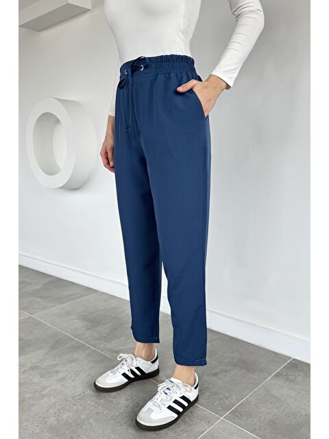 Gülseli Kadın Bel Lastikli Pantolon