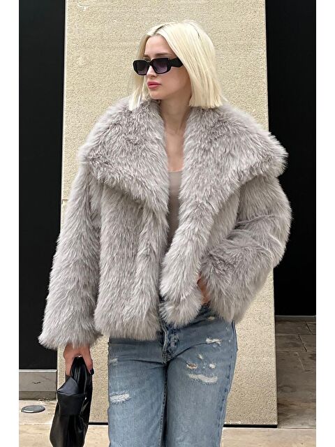 Madmext Boyalı Gri Yumuşak Dokulu Kadın Kürk Mont Mg2204 - S000273950-22875