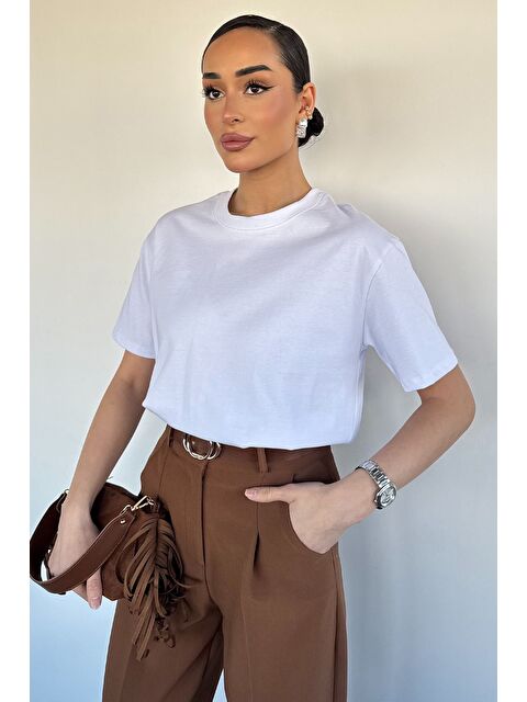 Gülseli Kadın Bisiklet Yaka Basic Tişört