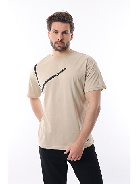 Madmext Bej Bisiklet Yaka Şerit Detaylı Pamuklu Erkek %100 Pamuk Tişört E7033 - S000344927-19928