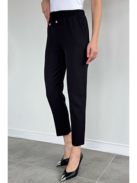 Gülseli Kadın Bel Lastikli Kumaş Pantolon