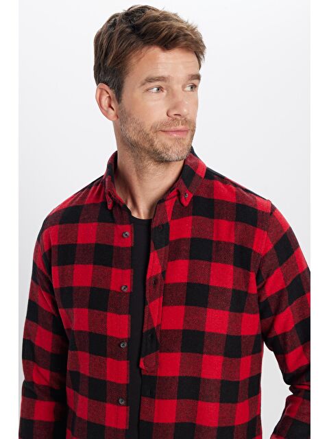 TUDORS Erkek Slim Fit Dar Kesim Oduncu Düğmeli Yaka Kareli Kışlık Gömlek