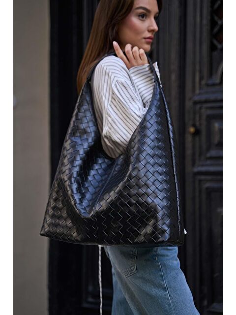 MADAMRA Örgü Desenli  Deri Omuz Çantası Siyah - S000152784-19351