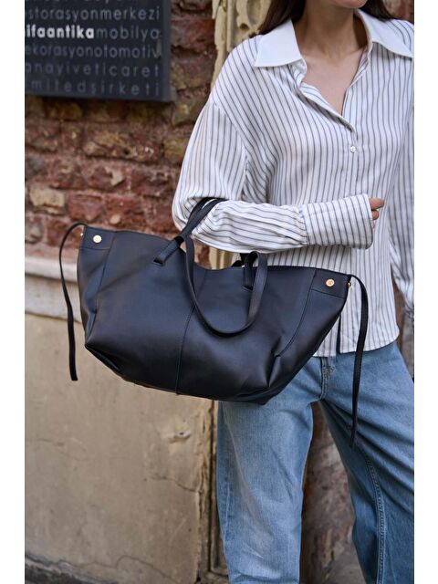 MADAMRA Deri Görünümlü Cüzdan Detaylı El Ve Omuz Çantası Siyah - S000152783-19351