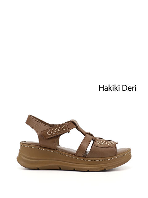 GÖNDERİ(R) Kadın KAHVERENGİ Cırt Bantlı Dolgu Topuk Hakiki Deri Sandalet