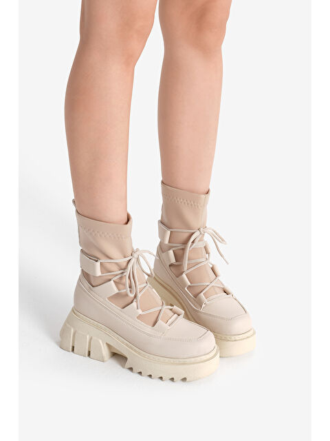 TONNY BLACK Kadın Bej Kalın Platform Poli Taban Streç Bağcıklı Bot - S000493954-19928