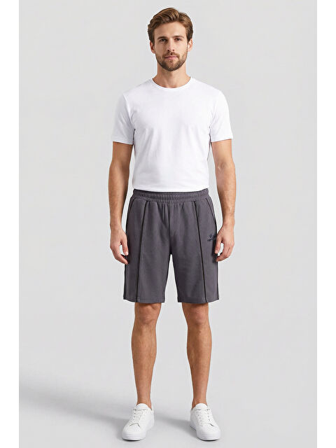 Tommylife Koyu Gri Oversize Fit Basic Ön Dikiş Detaylı Erkek Şort - 81283 - S000522113-29351