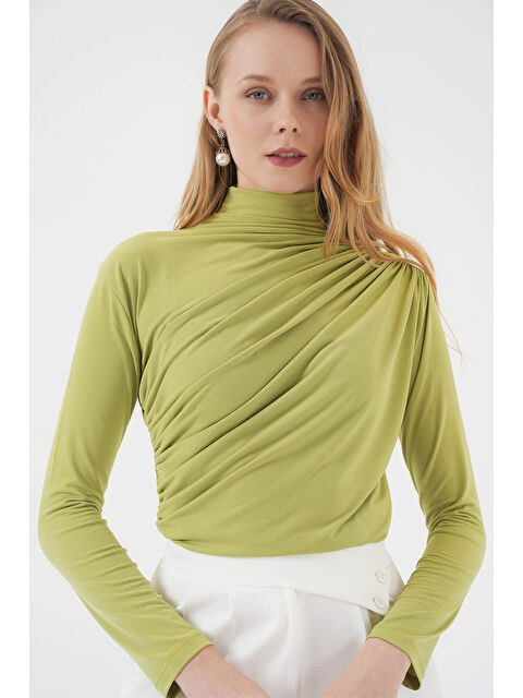 Bigdart 925 Büzgü Detaylı Sandy Bluz - E.Yeşil - S000336254-37469
