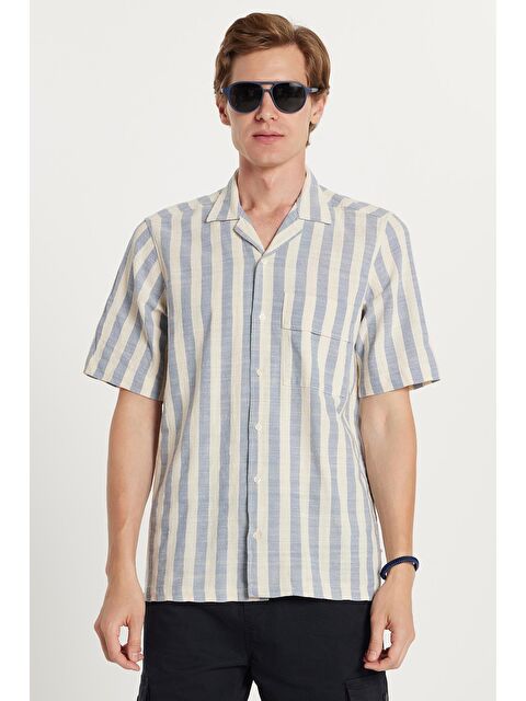 TUDORS Erkek Regular Fit Klasik Kesim Kısa Kollu Apaş Yaka Çizgili Cepli %100 Pamuk Gömlek - S000520044-23173