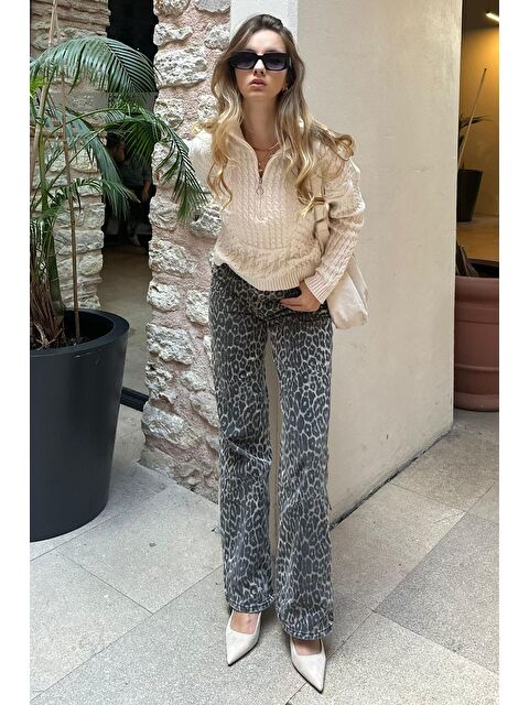 Madmext Ekru Dik Yaka Fermuar Detaylı Örme Kazak Mg2229 - S000296840-19965