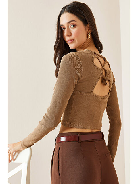 Xhan Bej Sırt Detaylı Bluz 5KXK2-48994-25 - S000293953-19928