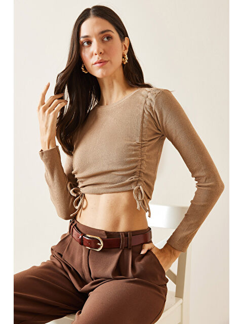 Xhan Bej Bisiklet Yaka Büzgülü Crop Bluz 5KXK2-49000-25 - S000293946-19928