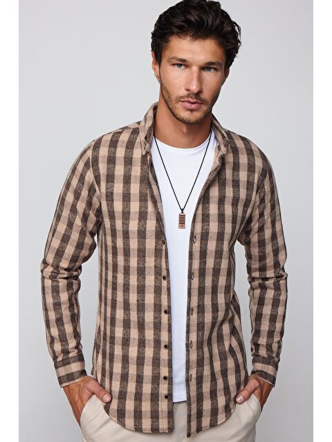TUDORS Erkek Slim Fit Dar Kesim Uzun Kollu Pamuklu Kareli Kışlık Oduncu Düğmeli Yaka Gömlek