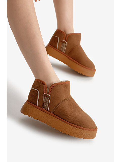 TONNY BLACK Kadın Taba Kalın Poli Taban Süet Görünümlü İçi Kürklü Günlük Kısa Bot - S000493974-19413