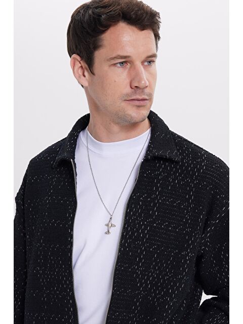 TUDORS Erkek Relax Fit Rahat Kesim Fermuarlı Desenli Örme Siyah Ceket - S000520074-19351