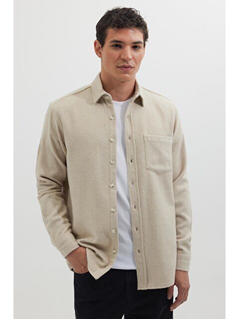 TUDORS Erkek Regular Fit Klasik Kesim Düz Cepli Koyu Bej Oduncu Gömlek - S000520078-19928