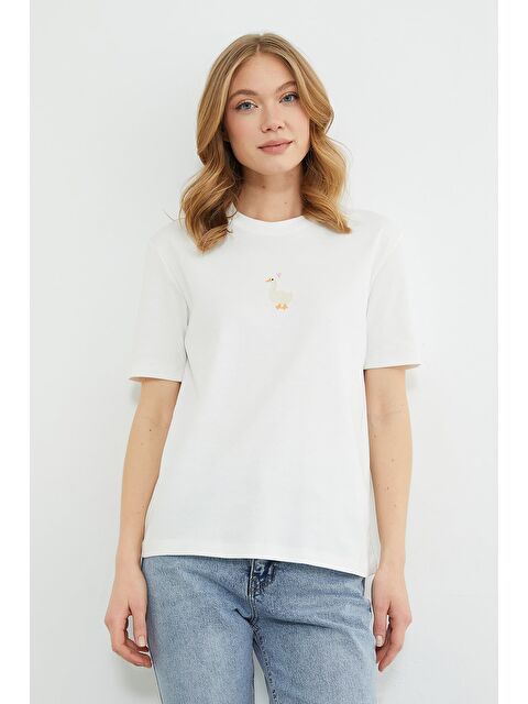 Fullamoda Ördek Nakışlı Bisiklet Yaka Salaş Tişört