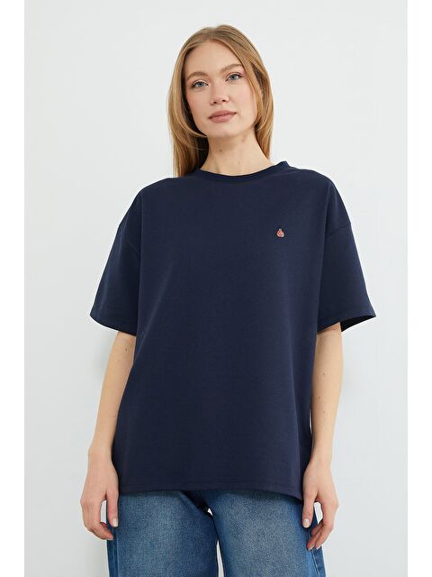 Fullamoda Metal Aksesuarlı Bisiklet Yaka Oversize Tişört