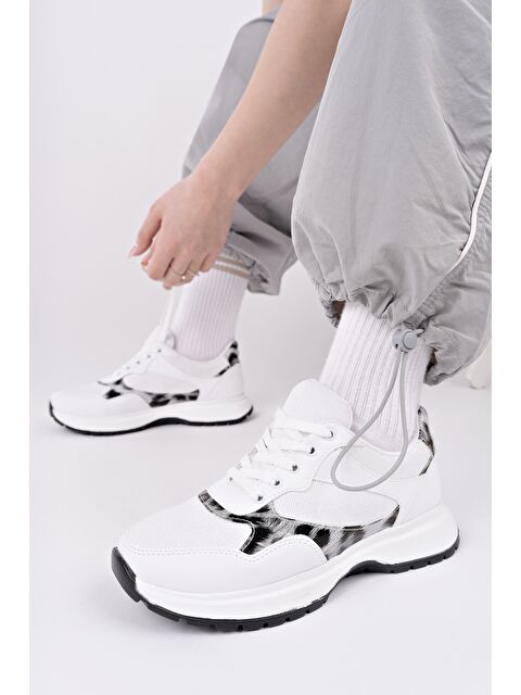 Muggo MELODY Kadın Kalın Taban Günlük Desenli Bağcıklı Sneaker Spor Ayakkabı - S000355152-20063