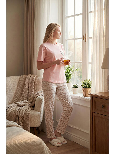 Lela Pamuklu Regular Fit Bisiklet Yaka Cep Detaylı Pijama Takımı 6091325 - S000527840-24085