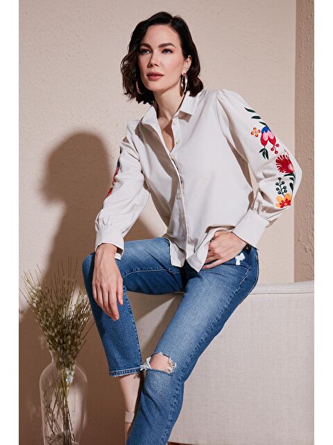 Lela Balon Kollu Çiçek Nakışlı Kadın Gömlek 611Go003 - S000193269-25636