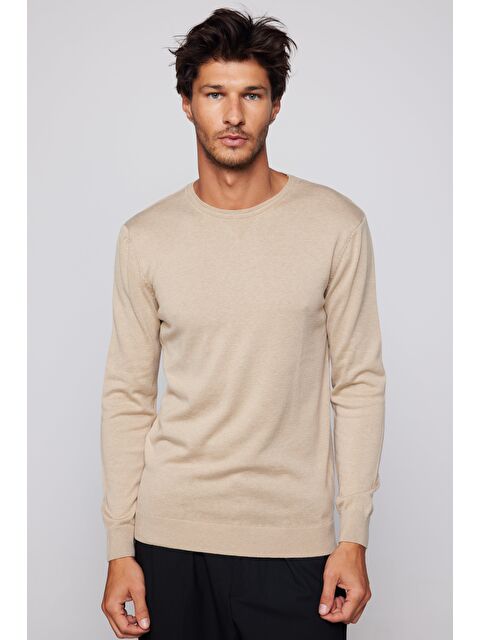 TUDORS Erkek Standart Fit Normal Kesim Bisiklet Yaka Taş Rengi Triko Kazak