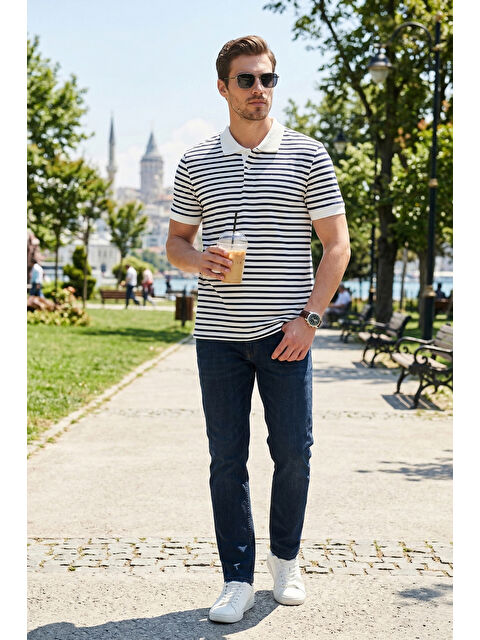 Buratti Normal Kalıp Boru Paça Normal Bel Jean Pantolon 2203C51PARMA