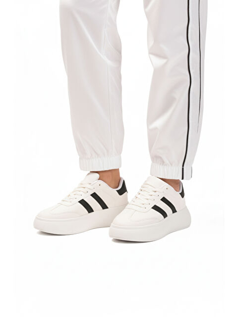 Ayakmod Beyaz Siyah Yüksek Taban Bağcıklı Unisex Sneaker DVS-01 Z - S000442714-37246