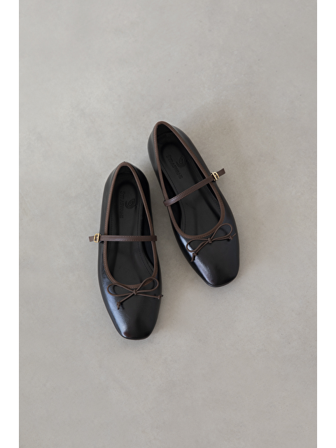 Straswans Maxy Kadın Fiyonk Detay Kırışık Deri Babet Siyah - S000513285-19351