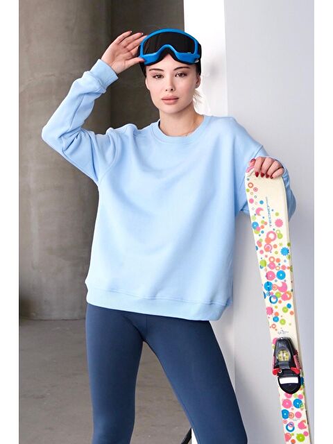 JUSTEVER Bisiklet Yaka Basic Kalıp Kadın Sweatshirt Eşofman Üstü Aura Mavi - S000385610-17234