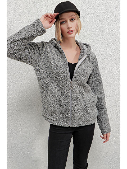 Hazelin Kadın Welsoft Esnek Kumaş Gri Pelüş  Önü Fermuarlı Kapüşonlu Ceket Hzl23W Dsb110081 - S000274002-20600