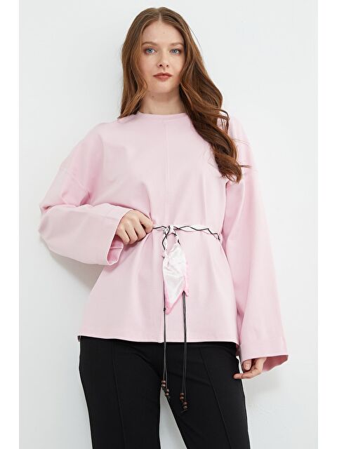 Fullamoda Fullamodest Kemerli Yırtmaçlı Geniş Kol Tunik