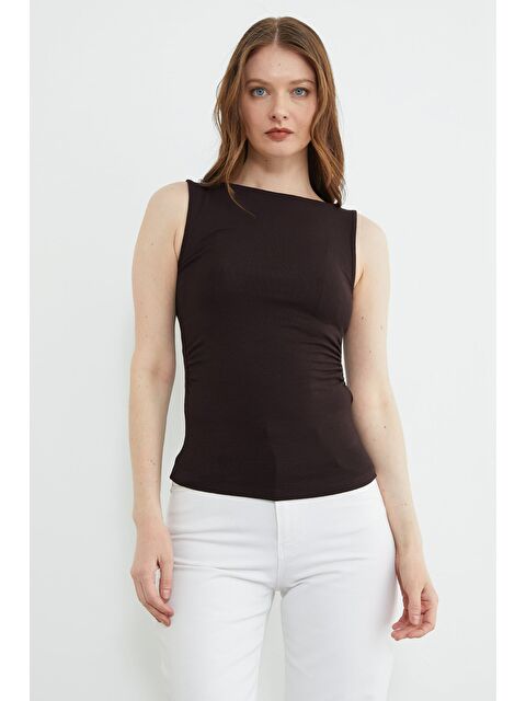 Fullamoda Yanları Drapeli Kayık Yaka Bluz