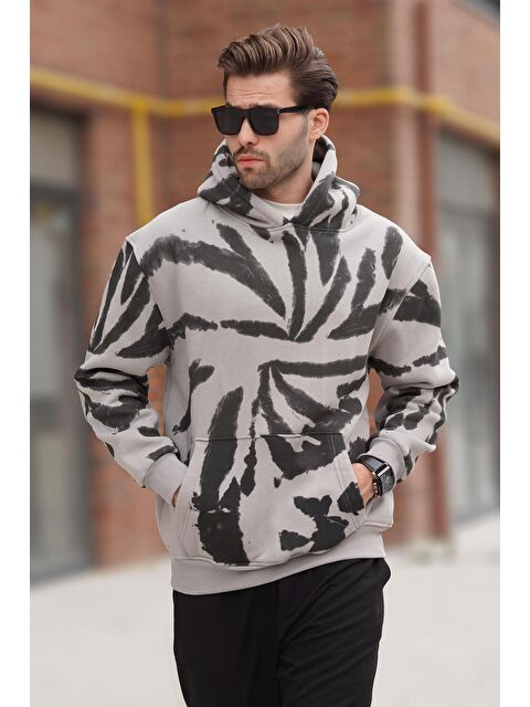 Madmext Boyalı Gri Kapüşonlu Cep Detaylı Baskılı  Erkek Hoodie 7087 - S000262065-22875