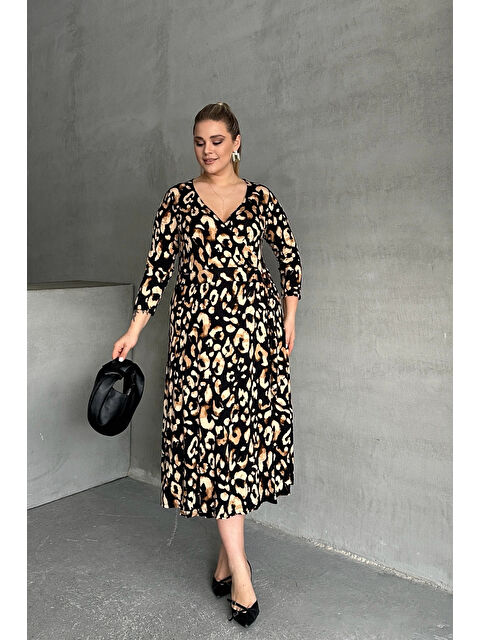 Stil Diva Büyük Beden Yarım Kollu V Yaka Kemer Detaylı Leopar Desenli Elbise 100-92 - S000350540-23173