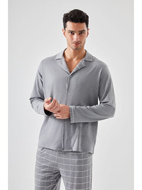 Koza İç Giyim Erkek Pamuklu Gri Ekose Desenli Uzun Kollu Cep Detaylı Gömlek Yaka Pijama Takımı - S000499184-20600
