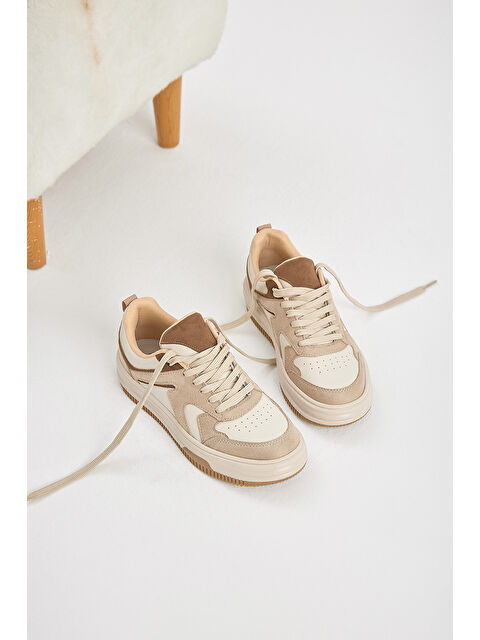 TONNY BLACK Kadın Bej Toprak Termo Taban Bağcıklı Spor Ayakkabı - S000493924-37207