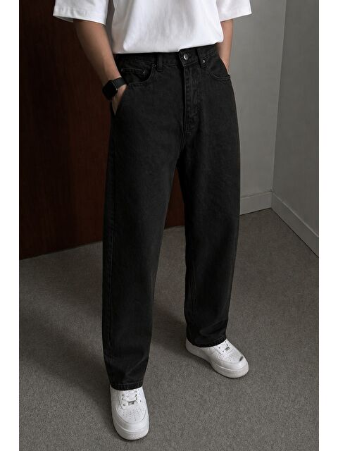 Tarz Cool Bol Paça Rahat Kesim Jean Pantolon